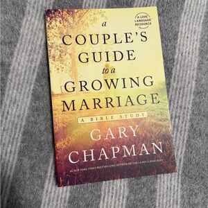 A Couple's Guide to a Growing Marriage: A Bible Study by Gary Chapman NEW